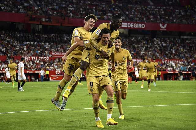 开云 - 里程碑夜上海海港战术微调；欧冠今夜刷纪录；态度坚定；阵容厚度经受考验