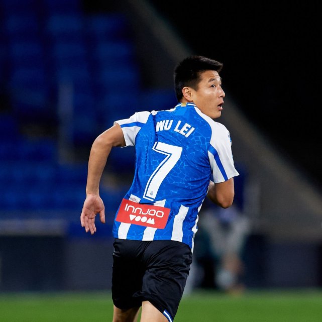 拜仁慕尼黑发布备战花絮,关键时刻临场应变,国王杯任务艰巨,纪律约束更严格的简单介绍 拜仁慕尼黑发布备战花絮,关键时刻临场应变,国王杯任务艰巨,纪律约束更严格的简单介绍