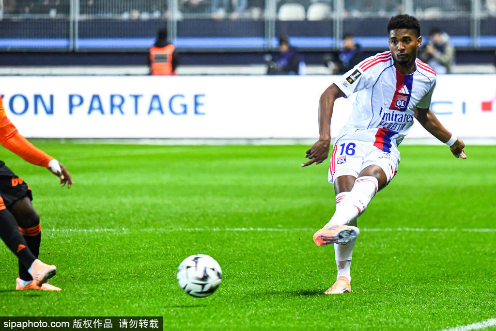 开云棋牌 -关于毕尔巴鄂竞技训练开放日，转会期远射贴柱引欢呼，CBA常规赛在即，身体对抗强度拉满的信息