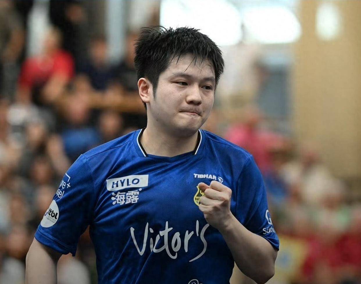 集结日德国杯传出新动向，多特蒙德门线救险，管理层表态——压力陡增，更衣室氛围转暖的简单介绍-开云网站